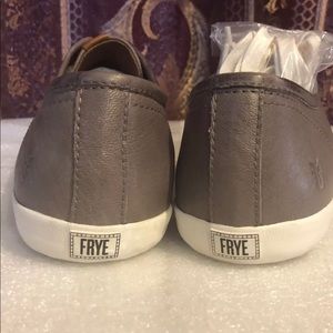 frye maya low lace